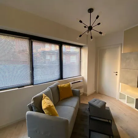 Elegante & Quarenghi *